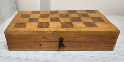 Rare échiquier ancien vintage