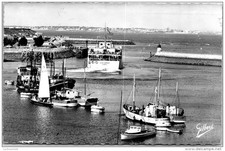 33 LE VERDON - depart du bac pour Royan.