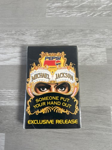 Collector michael jackson - michael,