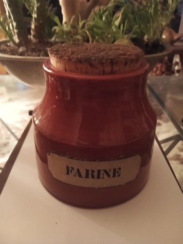 Mado jolain très - jolain, pot
