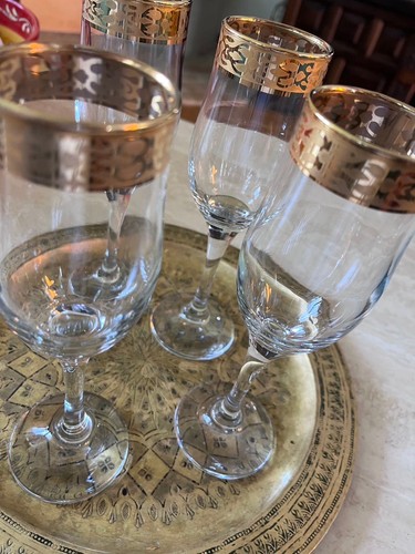 Lot ancien flutes champagne - ,