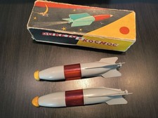 Jouet ancien très rare en plastique fusée spatiale URSS CCCP avec boite