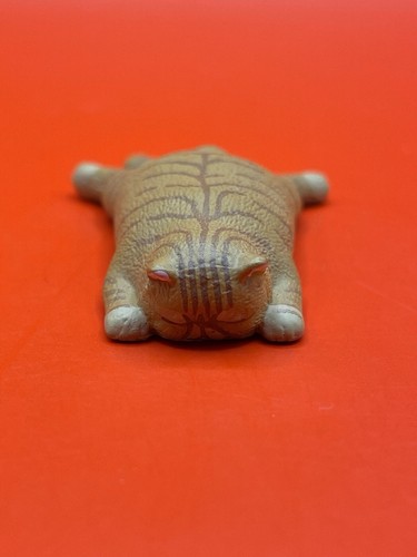 Mini figurine chat - , endormi