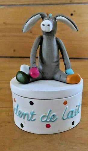 Boite dent âne de - ,