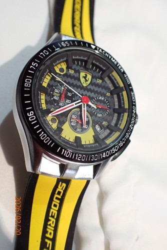 Montre scuderia ferrari - montre,