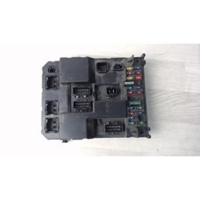 BOITE FUSIBLE PEUGEOT 307 (3A/C/D) HAYON 1.4 HDi (DV4TD(8HX)) 2004