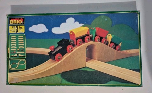 Brio 33125 wooden train set - train,