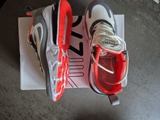 Nike Air Max 270 Rect Taille