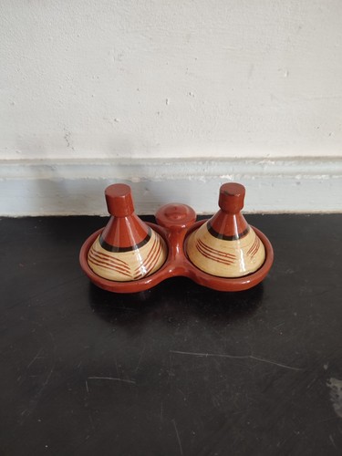 Saleron double forme de - en,