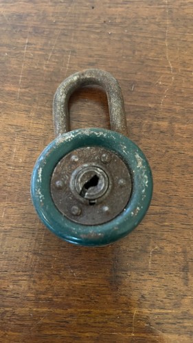 Cadenas ancien fer - cadenas,