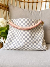 Louis Vuitton Artsy MM Damier