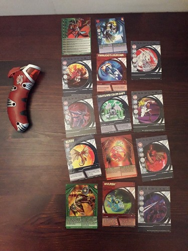 Cartes bakugan avec lanceur - avec,