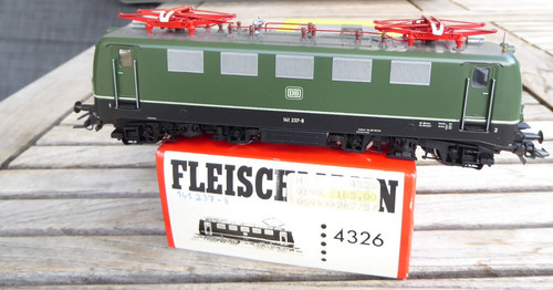 Fleischmann 4326 locomotive - 4326, h0
