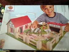 FERME À MONTER EN BOIS - NEUF