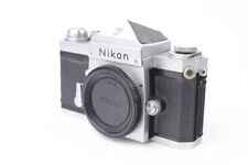 Appareil photo reflex Nikon F, viseur prisme en toit  #6438939