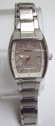 Vintage ladies fossil 5atm - fossil,