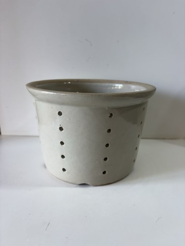 Ancienne grande faisselle - ancienne,