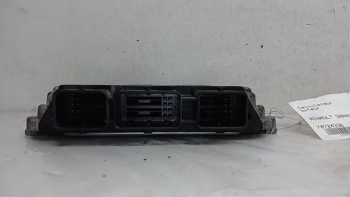 Calculateur moteur renault - calculateur,