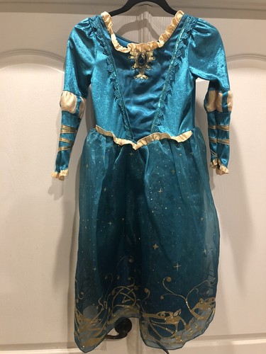 Disney store deluxe princess - store,