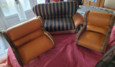 ANCIEN /VINTAGE MEUBLE POUPEE :   LOTS DE 3 FAUTEUILS/CANAPE EN BOIS ET TISSU