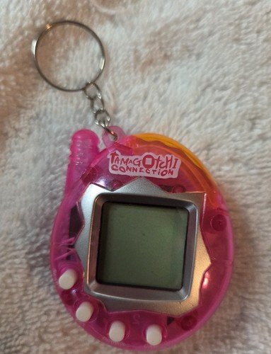 Tamagotchi connection pink - v1,