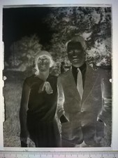 EE057 Plaque verre négatif 1930 -12x9 cm - jeune couple