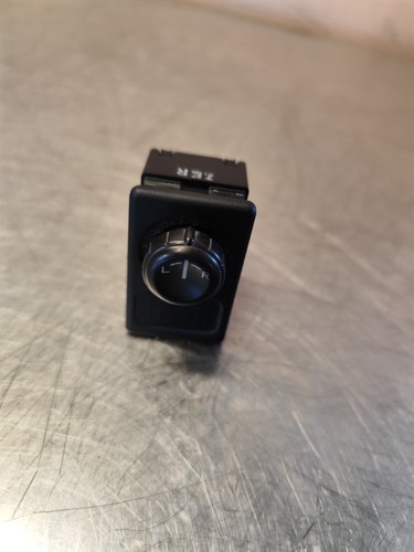 Bouton commande retroviseur - bouton,