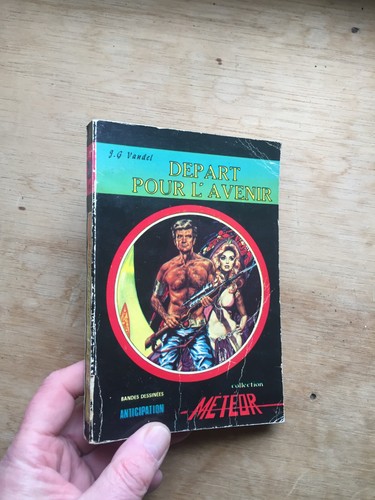 Petit format meteor - format,