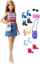 Poupée Barbie avec sacs à
