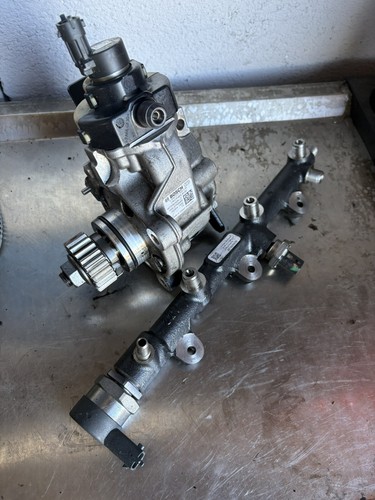 Pompe injection 167009230r - pompe,