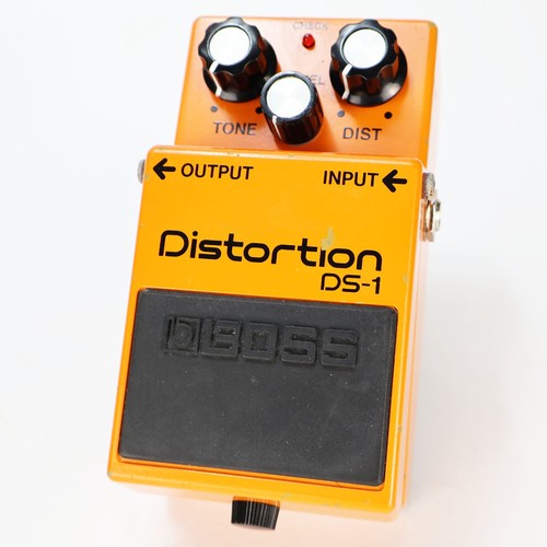 Pédale effet boss 1 - pédale, ds-1