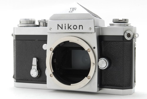 Film reflex argent nikon - 35,