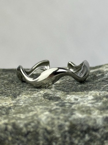 Bague vague ondulée argentée - bague,