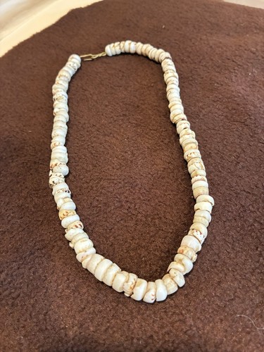 Vintage authentic puka tiger - puka,
