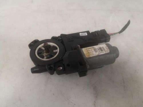 Moteur leve vitre avant gauche