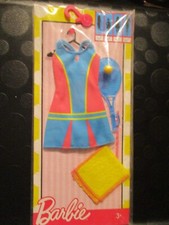 Poupée Barbie  Blister Neuf