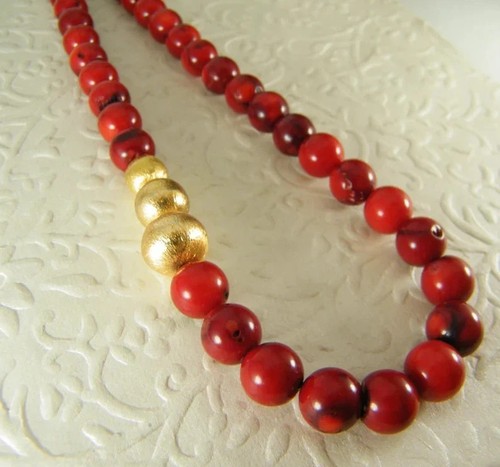 Collier perles corail rouge - collier,