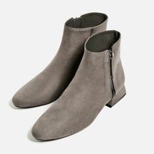 ZARA Woman NWT Grey Flat Ankle