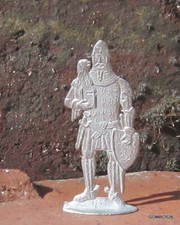 FIGURINE PLAT D' ETAIN NEUVE A PEINDRE # 03