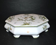 MOUSTIERS centre de table octogonal sous-plat Décor oiseaux peint polychrome