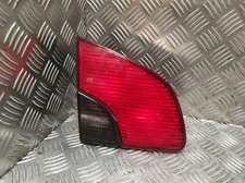 Feu arrière gauche - PEUGEOT