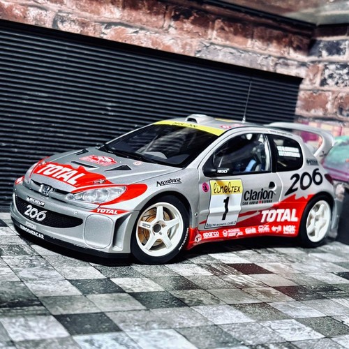 Autoart peugeot 206 - 1/18,