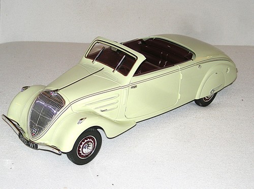 Peugeot 402 eclipse norev - 402,