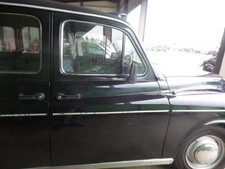 Porte avant droit CARBODIES