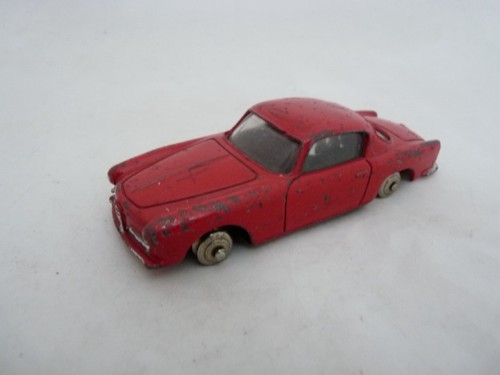 Voiture dinky toys - voiture,