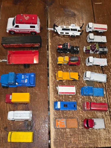 Lot ensemble camions et - camions,