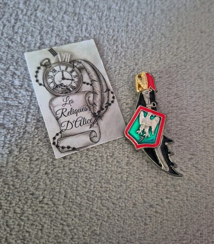 Insigne militaire e - militaire,