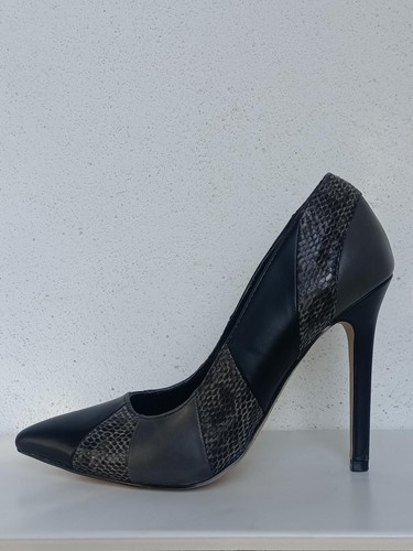 Classic pump high - high, bata