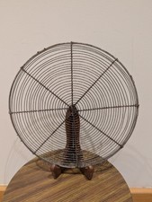 Ancienne grille a tarte en fil