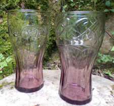 COCA COLA LOT DE 2 VERRES VIOLET DIFFERENTS - McDO MC DONALD'S